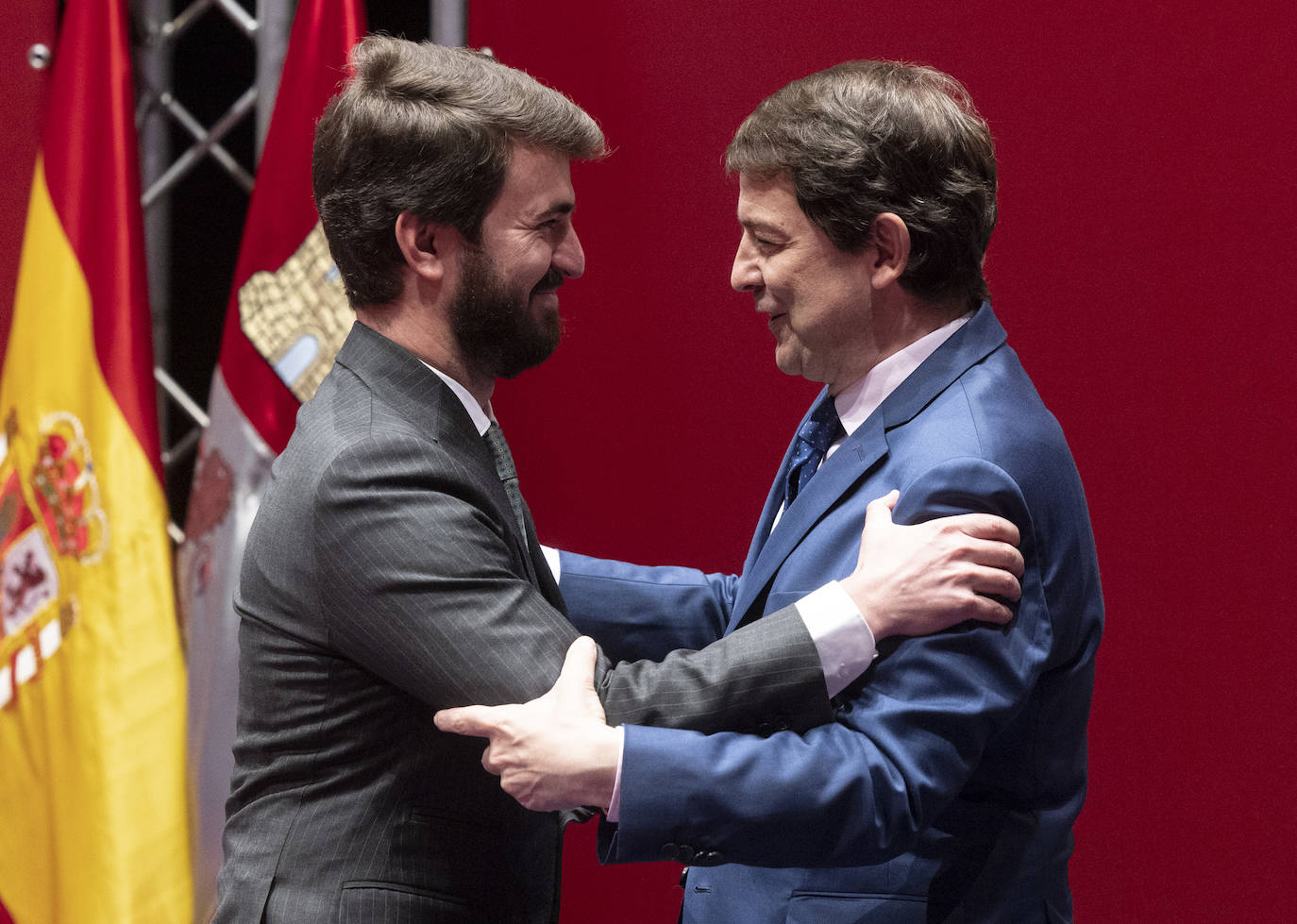 fotos-toma-de-posesi-n-de-los-consejeros-del-gobierno-de-castilla-y